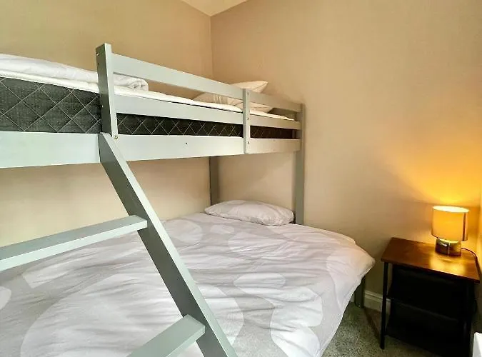 Centre Private Parking * York